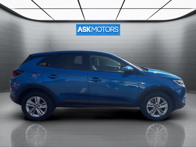 View our VAUXHALL GRANDLAND X