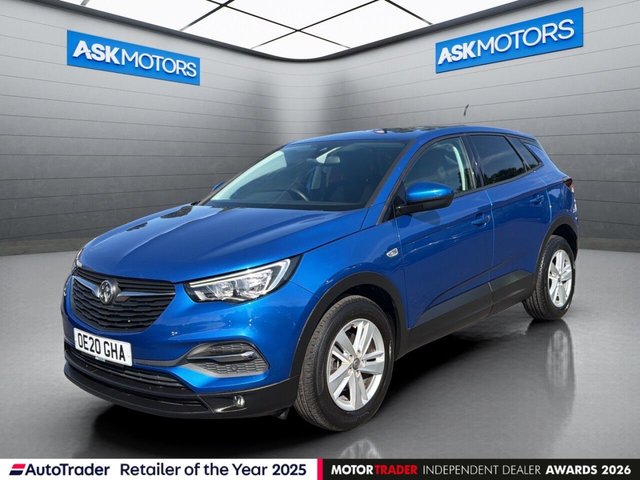 View our Vauxhall Grandland X range