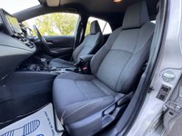USED 2019 19 TOYOTA COROLLA 1.8 VVT-h Design Hatchback 5dr Petrol Hybrid CVT Euro 6 (s/s) (122 ps) 