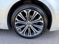 USED 2019 19 TOYOTA COROLLA 1.8 VVT-h Design Hatchback 5dr Petrol Hybrid CVT Euro 6 (s/s) (122 ps) 