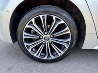 USED 2019 19 TOYOTA COROLLA 1.8 VVT-h Design Hatchback 5dr Petrol Hybrid CVT Euro 6 (s/s) (122 ps) 