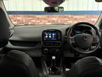 USED 2018 18 RENAULT CLIO 0.9 TCe Signature Nav Hatchback 5dr Petrol Manual Euro 6 (s/s) (90 ps) Heated Seats - Reverse Cam