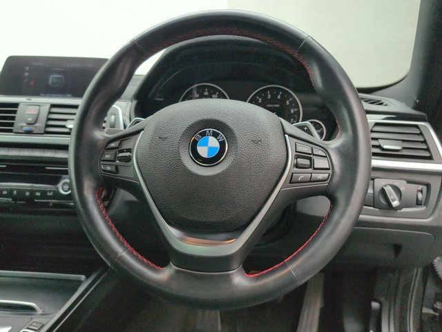 USED 2017 67 BMW 4 SERIES 2.0 420i Sport Auto 2dr CLICK+COLLECT / HOME DELIVERY