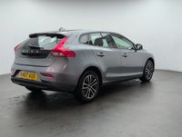 USED 2017 67 VOLVO V40 1.5 V40 Momentum Nav+ T2 Auto 5dr CLICK+COLLECT / HOME DELIVERY