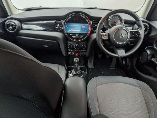 USED 2022 22 MINI HATCH 1.5 Cooper Classic 5dr CLICK+COLLECT / HOME DELIVERY