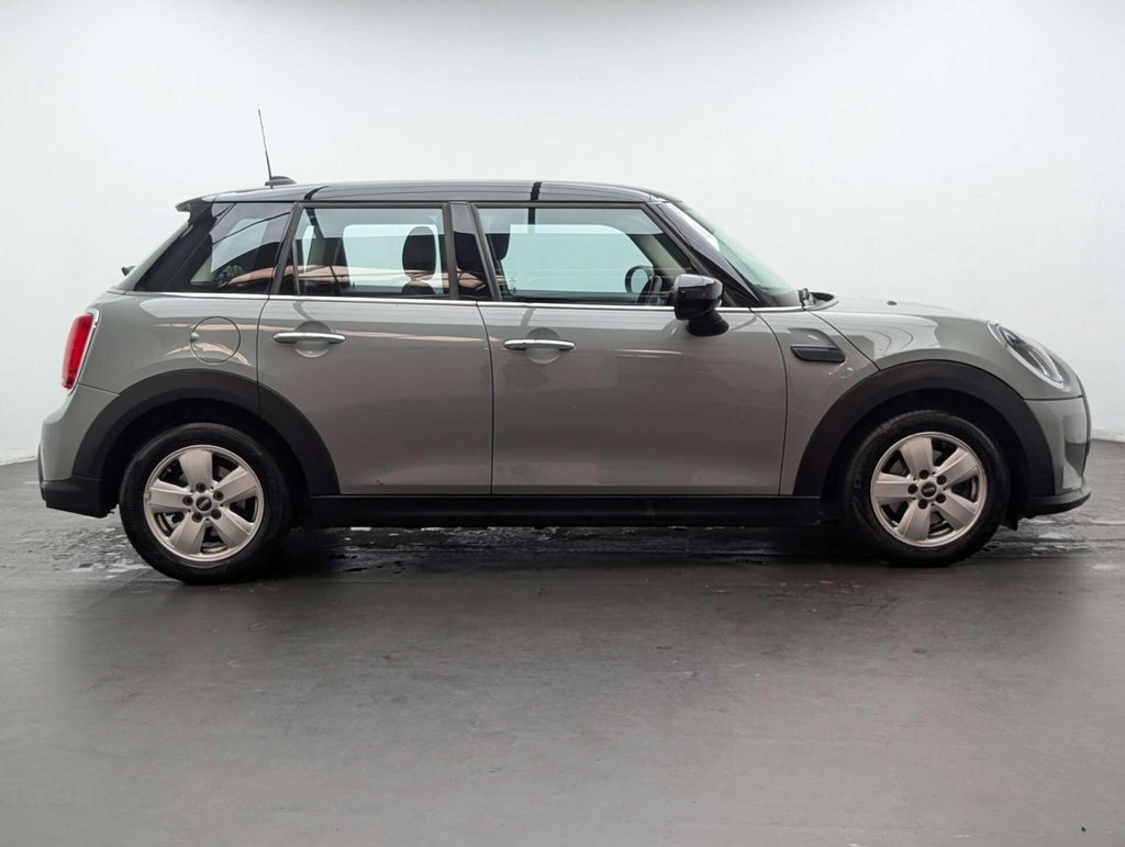 Used 2022 22 MINI HATCH 1.5 Cooper Classic 5dr CLICK+COLLECT / HOME DELIVERY