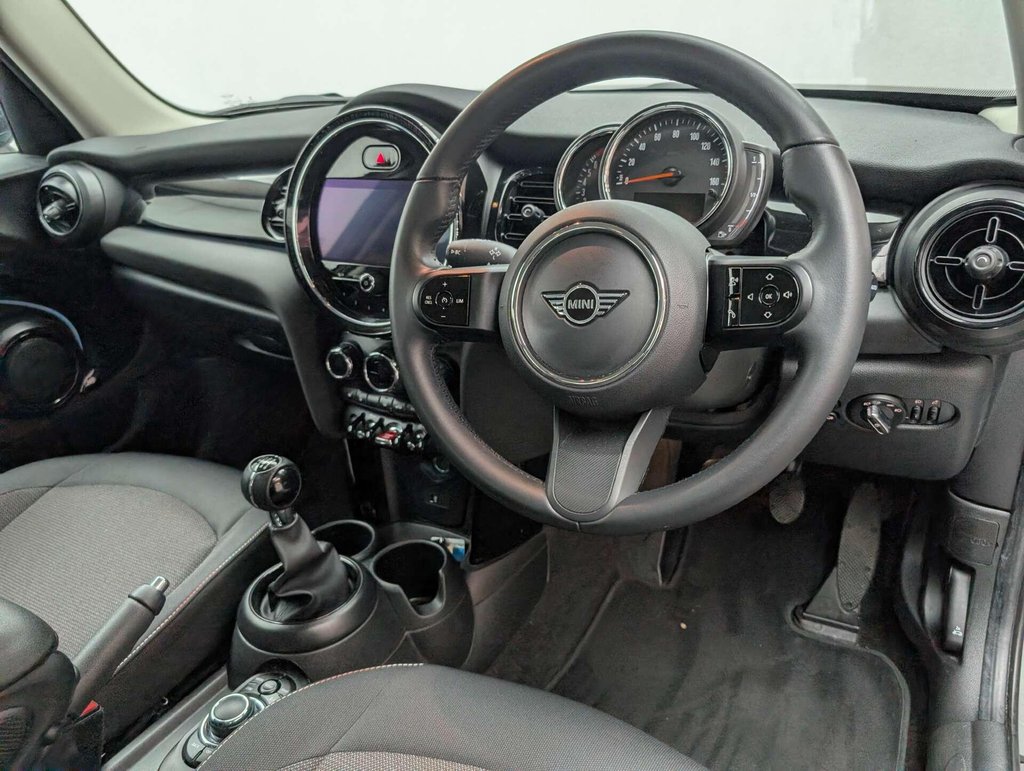 Used 2022 22 MINI HATCH 1.5 Cooper Classic 5dr CLICK+COLLECT / HOME DELIVERY