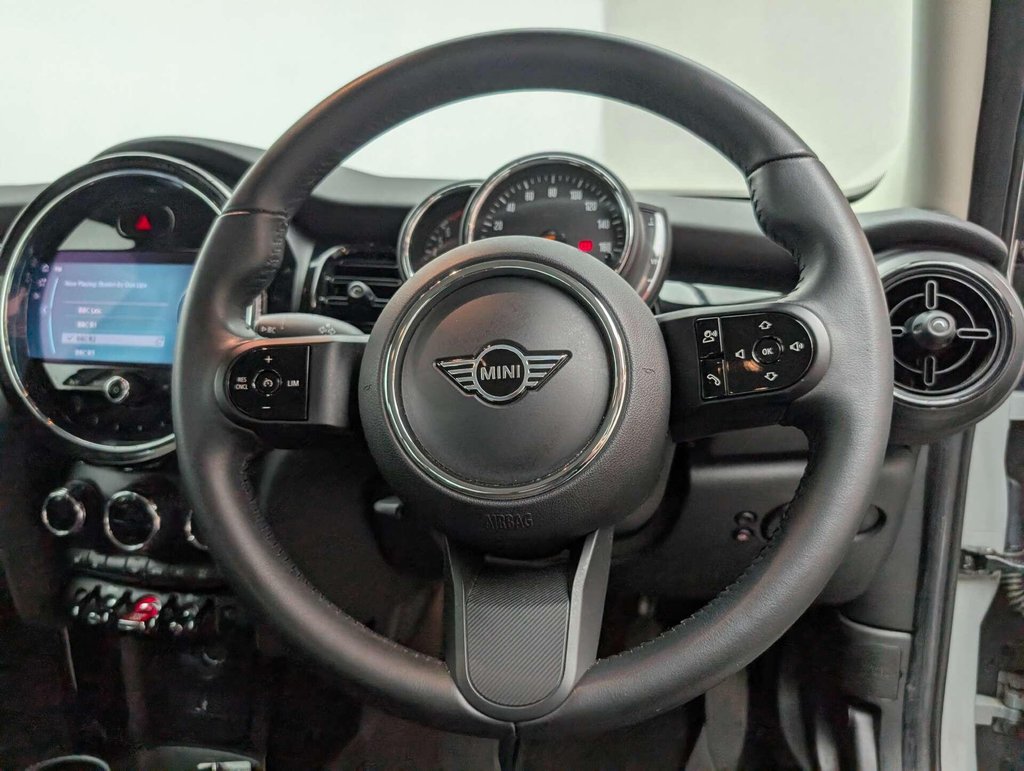 Used 2022 22 MINI HATCH 1.5 Cooper Classic 5dr CLICK+COLLECT / HOME DELIVERY