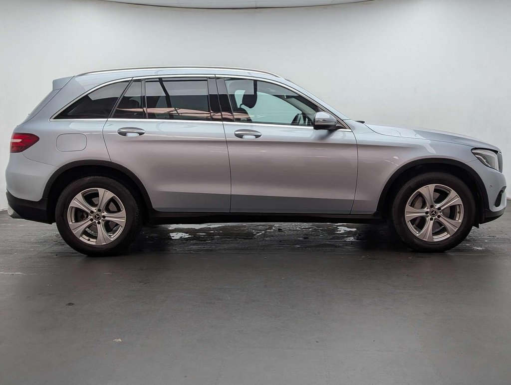 Used 2018 67 MERCEDES-BENZ GLC 2.1 GLC 220 D 4Matic Sport Premium+ Auto 4WD 5dr CLICK+COLLECT / HOME DELIVERY