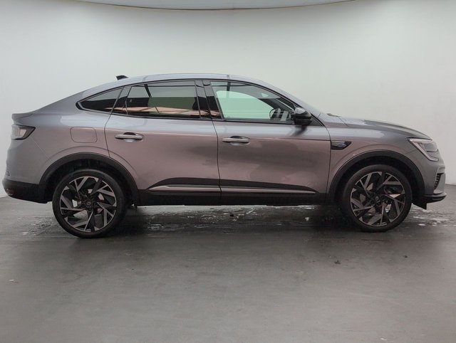 USED 2024 74 RENAULT ARKANA 1.6 Arkana Espirit Alpine E-Tech HEV Automatic 4dr CLICK+COLLECT / HOME DELIVERY