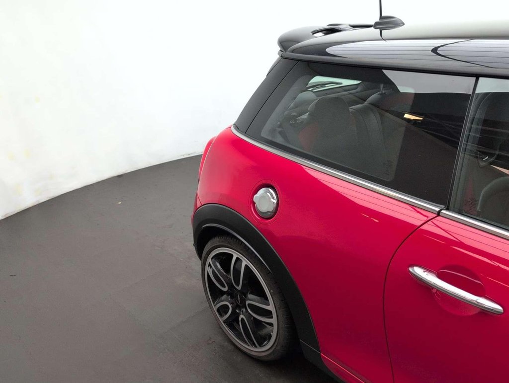 Used 2018 18 MINI HATCH 2.0 John Cooper Works 3dr CLICK+COLLECT / HOME DELIVERY