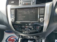 USED 2020 17 NISSAN NAVARA 2.3 dCi Tekna Pickup Double Cab 4dr Diesel Auto 4WD Euro 6 (190 ps) SAT NAV + LEATHER ** NO VAT **