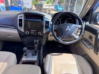 USED 2016 66 MITSUBISHI SHOGUN 3.2 DI-DC SG3 SUV 5dr Diesel Auto 4WD Euro 6 LWB (187 ps) Rare car