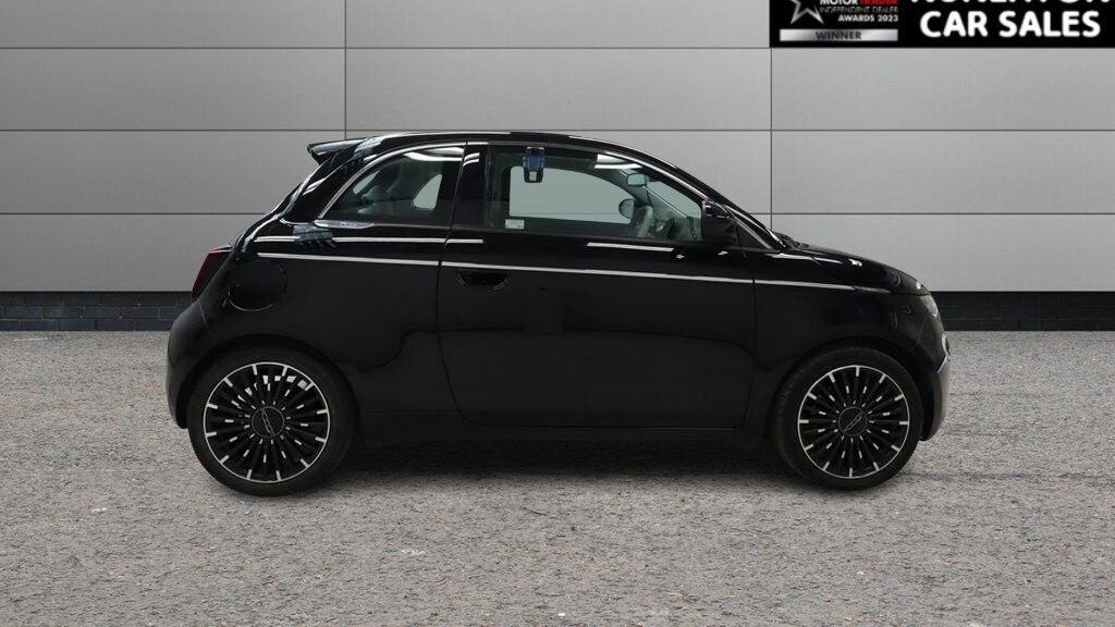 USED 2023 23 FIAT 500E 42kWh La Prima By Bocelli Hatchback 3dr Electric Auto (118 ps) 