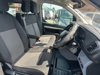USED 2020 20 VAUXHALL VIVARO 2.0 Turbo D 3100 Elite Crew Van Double Cab 5dr Diesel Manual L2 H1 Euro 6 (120 ps) 1 OWNER TOP SPEC LWB CREW CAB !!!! A VERY DESIRABLE VAN !!!