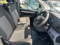USED 2020 20 VAUXHALL VIVARO 2.0 Turbo D 3100 Elite Crew Van Double Cab 5dr Diesel Manual L2 H1 Euro 6 (120 ps) 1 OWNER TOP SPEC LWB CREW CAB !!!! A VERY DESIRABLE VAN !!!