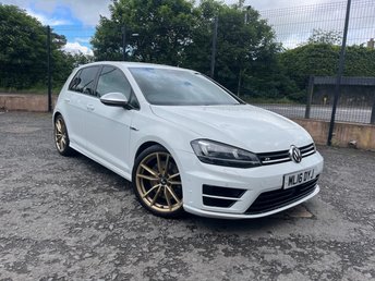 2016 VOLKSWAGEN GOLF