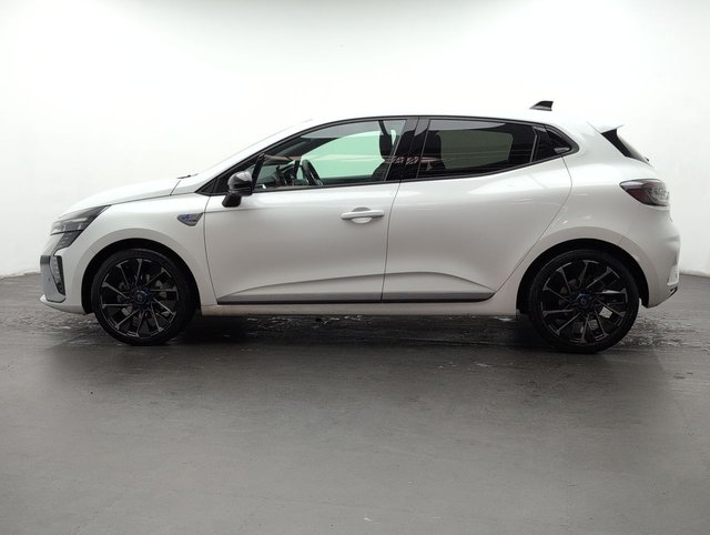 USED 2023 73 RENAULT CLIO 1.6 Clio Espirit Alpine E-Tech HEV Auto 5dr CLICK+COLLECT / HOME DELIVERY