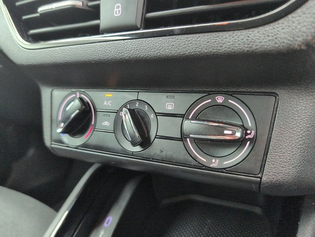 USED 2020 70 SKODA KAMIQ 1.5 Kamiq SE TSi 5dr CLICK+COLLECT / HOME DELIVERY