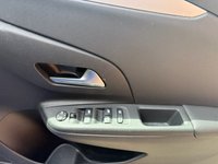 USED 2022 72 VAUXHALL CORSA 1.2 DESIGN 5 DOOR *APPLE CAR PLAY*DAB*CRUISE CONTROL*CLIMATE CONTROL*AUTO LIGHTS*ALLOY WHEELS*REAR SPOILER*