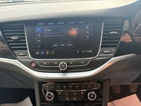 USED 2020 70 VAUXHALL ASTRA 1.2 ELITE NAV 5 DOOR  *APPLE CAR PLAY*DAB*SAT NAV*HEATED SEATS*HEATED STEERING WHEEL*FULL LEATHER UPHOLSTERY*CLIMATE CONTROL*CRUISE CONTROL*ALLOY WHEELS*REAR SPOILER*