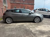 USED 2020 70 VAUXHALL ASTRA 1.2 ELITE NAV 5 DOOR  *APPLE CAR PLAY*DAB*SAT NAV*HEATED SEATS*HEATED STEERING WHEEL*FULL LEATHER UPHOLSTERY*CLIMATE CONTROL*CRUISE CONTROL*ALLOY WHEELS*REAR SPOILER*
