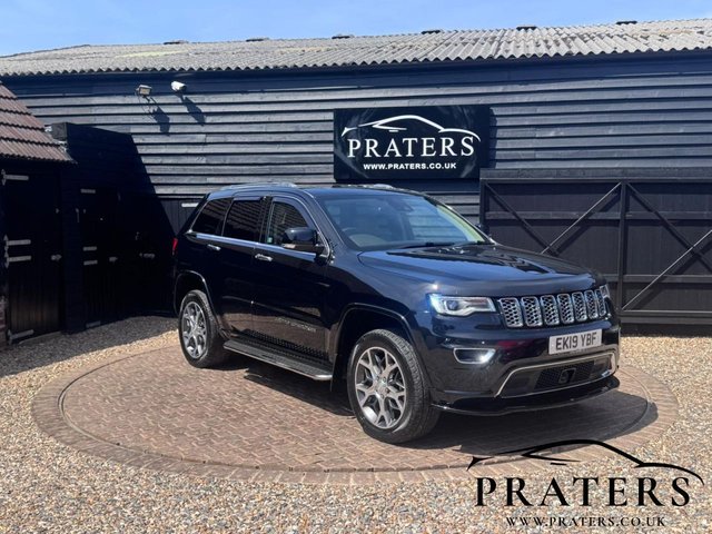 View our JEEP GRAND CHEROKEE