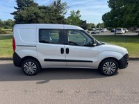 USED 2017 66 VAUXHALL COMBO 1.3 CDTi 2300 ecoFLEX Crew Van L2 H1 Air Conditioning