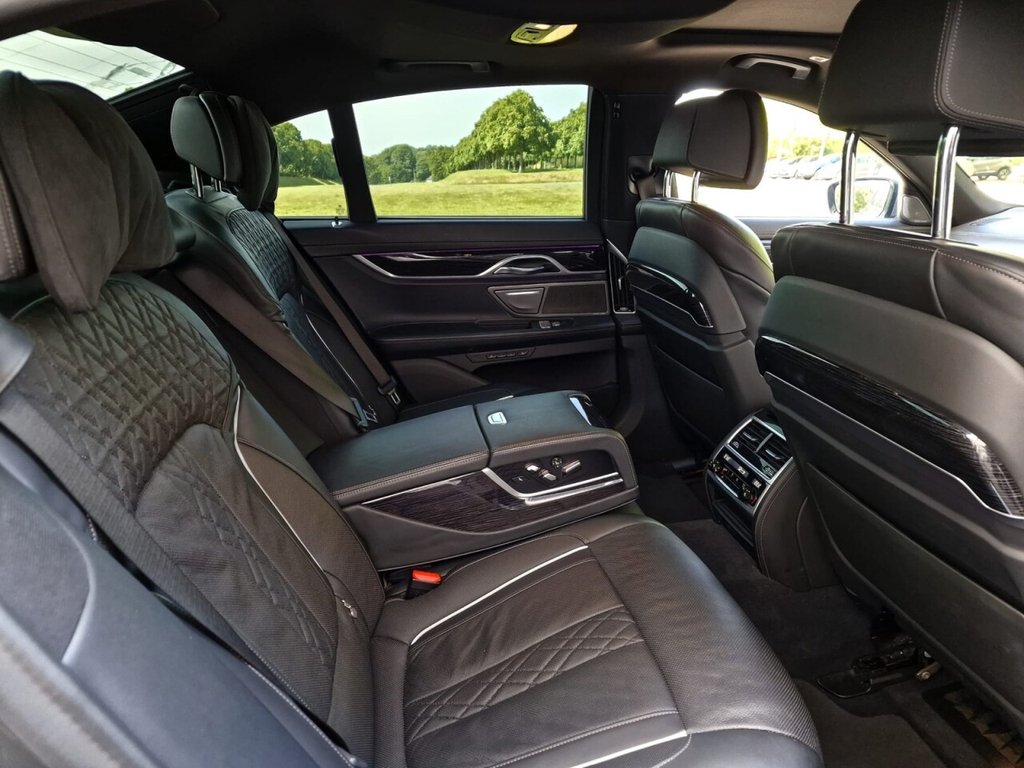 USED 2021 21 BMW 7 SERIES 3.0 745e 12kWh M Sport Saloon 4dr Petrol Plug-in Hybrid Auto Euro 6 (s/s) (394 ps) FINANCE AVAILABLE