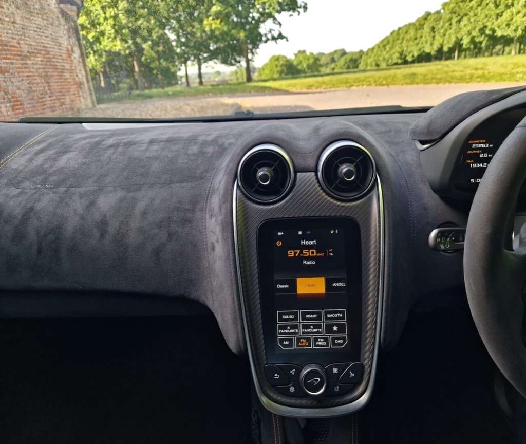 USED 2019 Y MCLAREN 600LT 0.0L FINANCE AVAILABLE