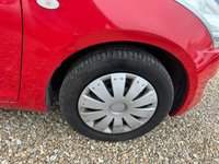 USED 2012 12 SUZUKI SWIFT 1.2 SZ2 Hatchback 5dr Petrol Manual Euro 5 (94 ps) GREAT SERVICE HISTORY WITH THIS CAR