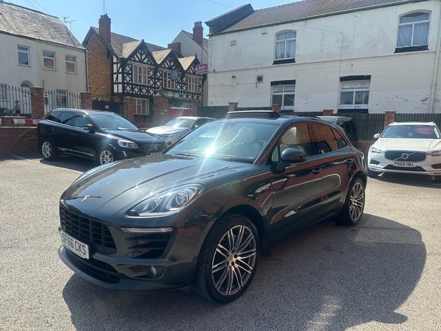 View our PORSCHE MACAN