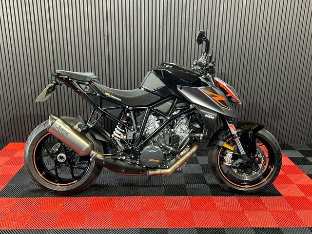 View our KTM 1290 Super Duke R