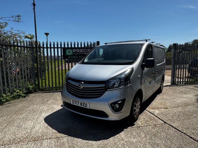 View our VAUXHALL VIVARO