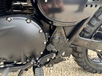 USED 2021 71 TRIUMPH STREET SCRAMBLER 900 Roadster/Retro Petrol Manual Euro 5 (65 ps) JOYFUL - ONE FOR THE MAN CAVE!