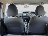 USED 2015 15 TOYOTA YARIS 1.5 VVT-h Icon Hatchback 5dr Petrol Hybrid E-CVT Euro 6 (101 ps) HPI CLR, SATNAV, REVCAM