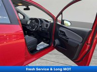 USED 2015 15 TOYOTA YARIS 1.5 VVT-h Icon Hatchback 5dr Petrol Hybrid E-CVT Euro 6 (101 ps) HPI CLR, SATNAV, REVCAM