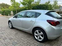 USED 2011 61 VAUXHALL ASTRA 1.6 16v SRi Hatchback 5dr Petrol Auto Euro 5 (115 ps) Low Mileage Automatic With Full Service History !!