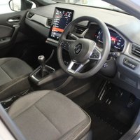 USED 2025 25 RENAULT CAPTUR 1.0 TCe techno SUV 5dr Petrol Manual Euro 6 (s/s) (90 ps) 1 OWNER FULL DEALER HISTORY SATNAV