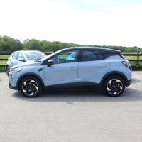 USED 2025 25 RENAULT CAPTUR 1.0 TCe techno SUV 5dr Petrol Manual Euro 6 (s/s) (90 ps) 1 OWNER FULL DEALER HISTORY SATNAV