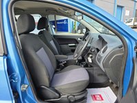 USED 2009 59 FORD FUSION 1.4 TDCi Zetec Hatchback 5dr Diesel Manual (120 g/km, 67 bhp) 