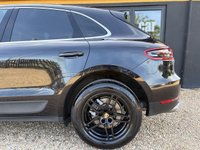 USED 2016 16 PORSCHE MACAN 3.0 TD V6 S SUV 5dr Diesel PDK 4WD Euro 6 (s/s) (258 ps) PORSCHE MACAN S + 3.0 TD V6 + ULEZ + GREAT SPEC + BLACK EXTERIOR + BLACK ALLOYS + UPGRADED BOSE SOUND SYSTEM + HEATED LEATHER & ALCANTARA SEATS + SATNAV + MULTIFUNCTIONAL SPORTS STEERING WHEEL + CRUISE CONTROL + LAVA BLACK SIDEBLADES + COASTING FUNCTION + MANY MORE EXTRAS...  12 MONTHS MOT + 6 MONTHS WARRANTY + PART EXCHANGE WELCOME + NATIONWIDE DELIVERY AVAILABLE