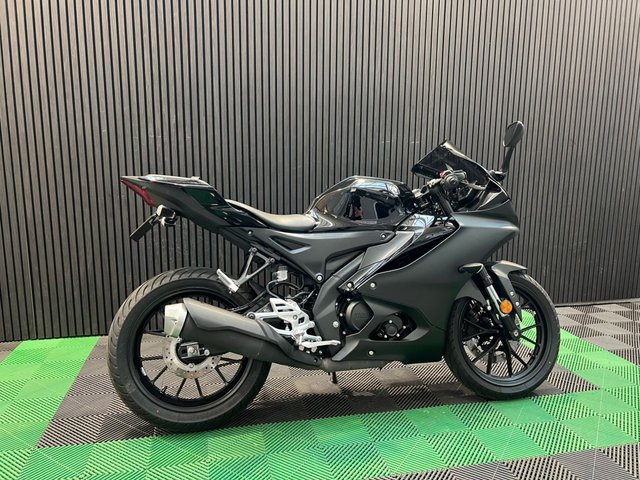 View our YAMAHA R125