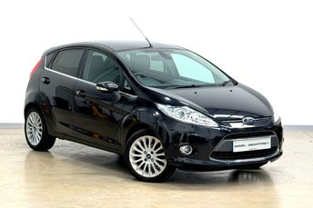 2011 FORD FIESTA