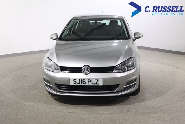 View our VOLKSWAGEN GOLF