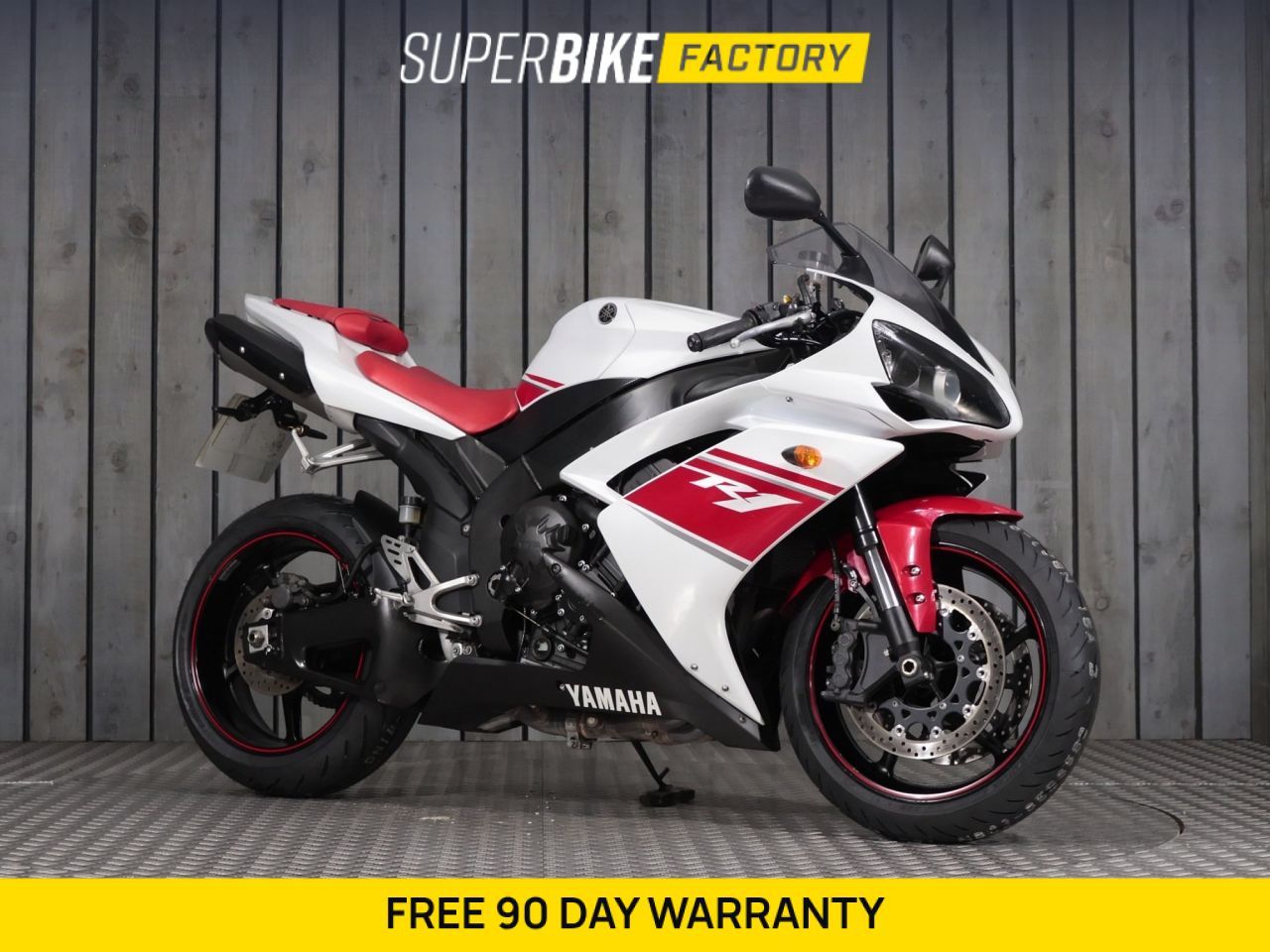 YAMAHA R1R1