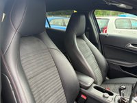 USED 2016 66 MERCEDES-BENZ GLA 1.6 GLA200 AMG Line SUV 5dr Petrol Manual Euro 6 (s/s) (156 ps) 
