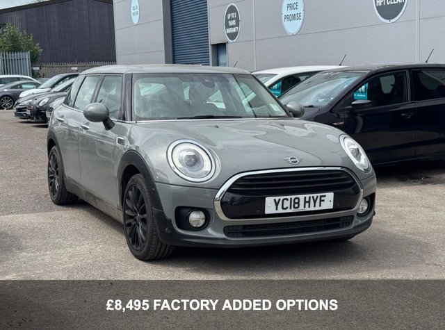 View our MINI Clubman 1.5 Cooper Estate 6dr Petrol Auto Euro 6 (s/s) (136 ps)