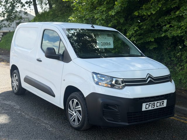 View our CITROEN BERLINGO