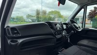 USED 2022 72 IVECO DAILY 2.3D HPI 14V 35S 3000 SWB Euro 6 (s/s) 2dr NEW CAMBELT! 4.1 METER BODY!